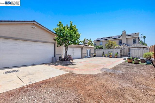 3249 Greenwood Dr, Fremont, CA 94536