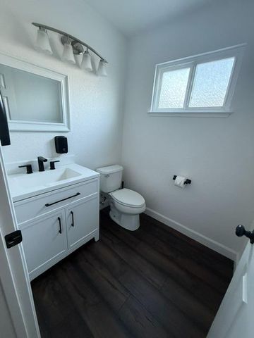8697 Quail Oak Way, Orangevale, CA 95662