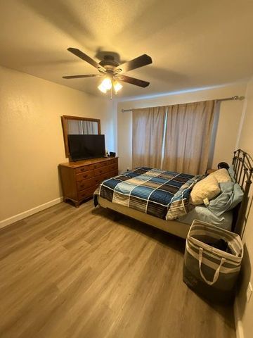 8697 Quail Oak Way, Orangevale, CA 95662