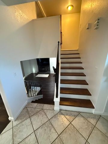 8697 Quail Oak Way, Orangevale, CA 95662