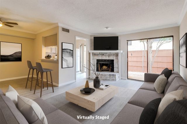 2620 Piedras 3, Irving, TX 75038