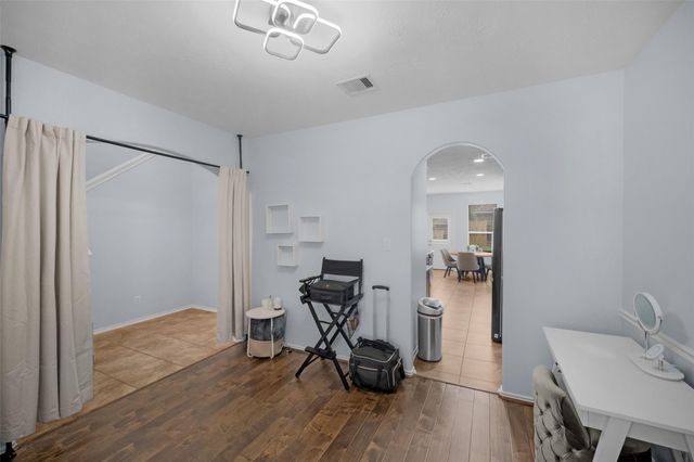 21822 Winsome Rose Court, Cypress, TX 77433