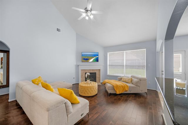 21822 Winsome Rose Court, Cypress, TX 77433