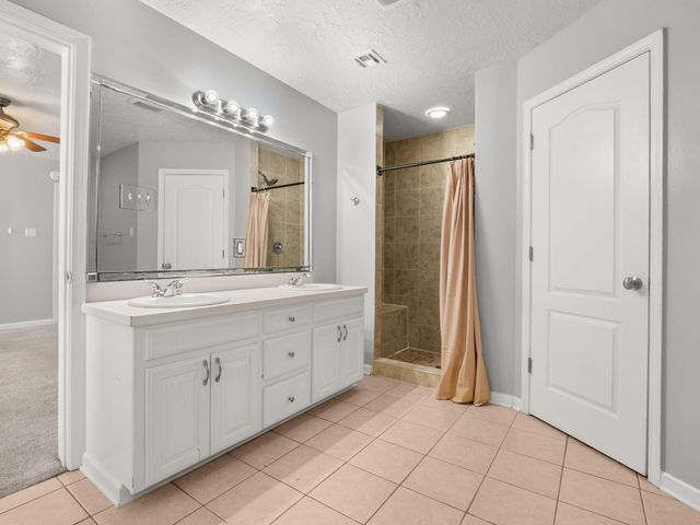 191 Delia Dr, Leesville, LA 71446