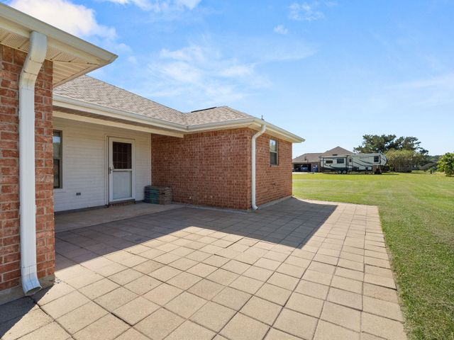 191 Delia Dr, Leesville, LA 71446