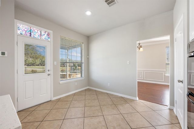 3893 Royal Troon DR, Round Rock, TX 78664