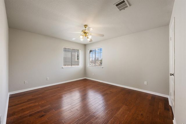 3893 Royal Troon DR, Round Rock, TX 78664