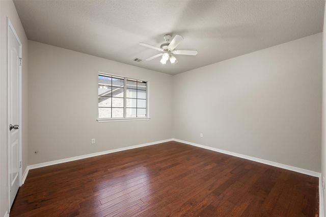 3893 Royal Troon DR, Round Rock, TX 78664