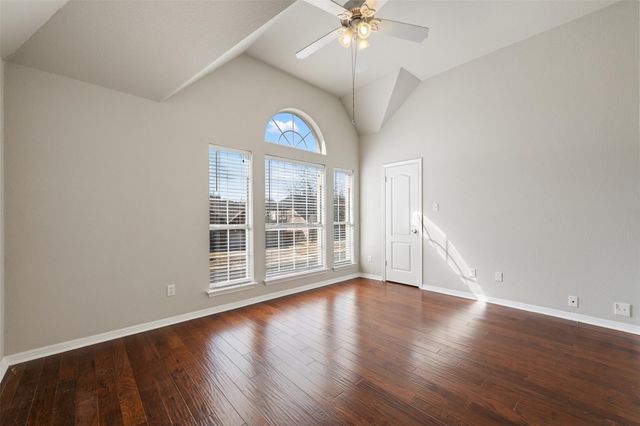 3893 Royal Troon DR, Round Rock, TX 78664