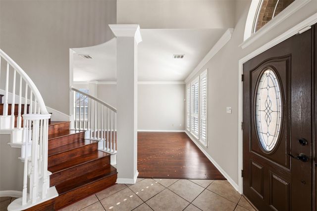 3893 Royal Troon DR, Round Rock, TX 78664