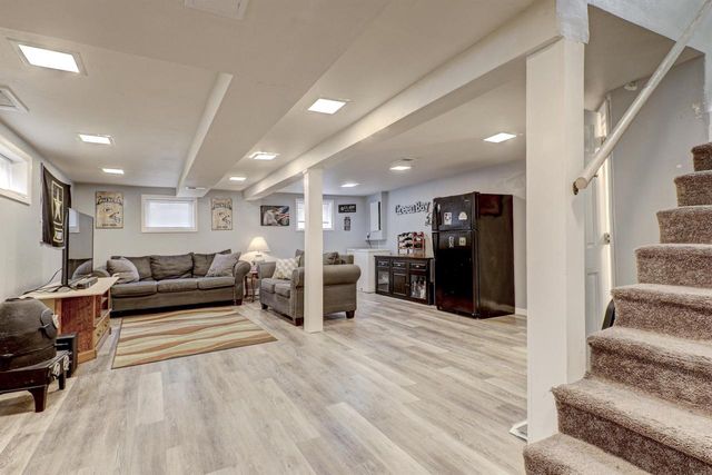 1631 N RACINE STREET, Appleton, WI 54911