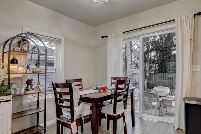 1631 N RACINE STREET, Appleton, WI 54911