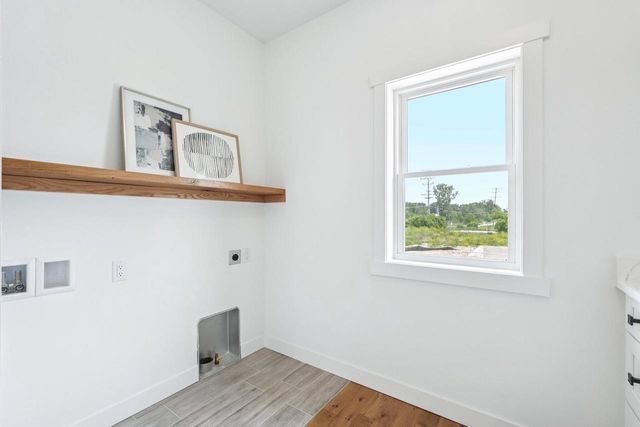 11532 W Tess Creek STREET, Franklin, WI 53132