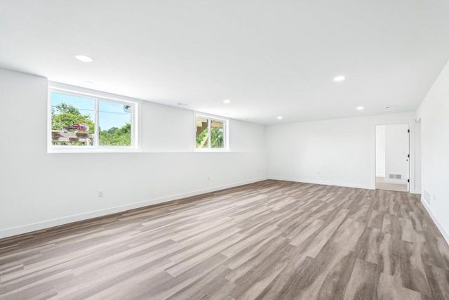 11532 W Tess Creek STREET, Franklin, WI 53132