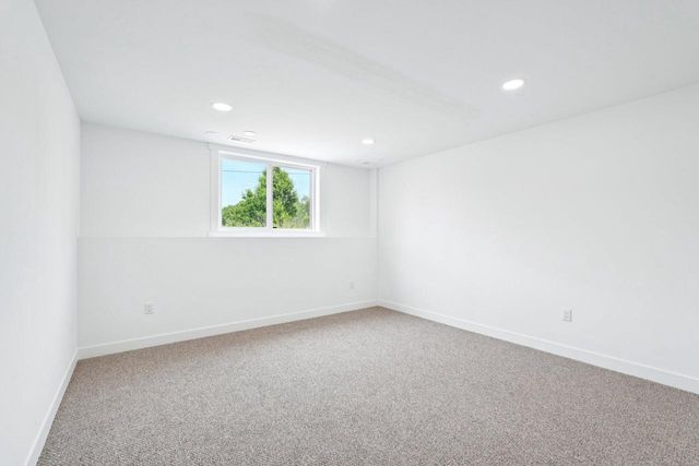 11532 W Tess Creek STREET, Franklin, WI 53132