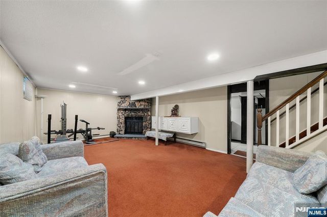 32-06 Rosalie Street, Fair Lawn, NJ 07410