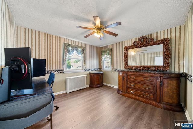 32-06 Rosalie Street, Fair Lawn, NJ 07410