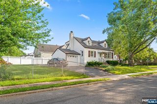 32-06 Rosalie Street, Fair Lawn, NJ 07410