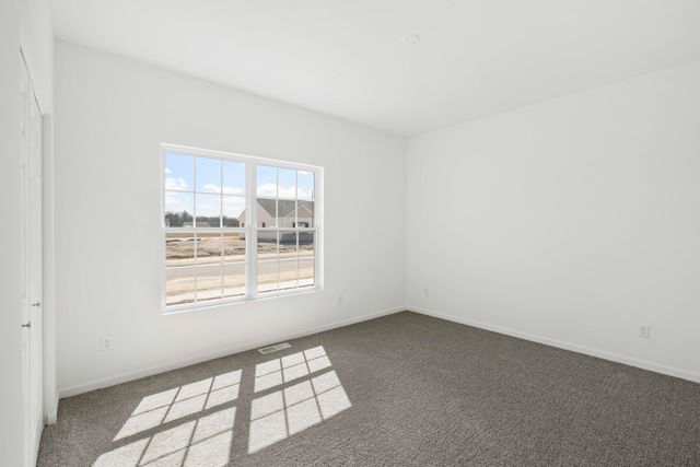 6561 E 103rd Avenue, Crown Point, IN 46307