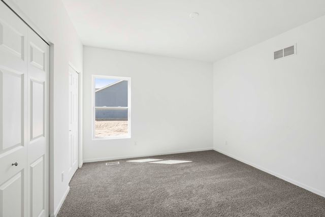 6561 E 103rd Avenue, Crown Point, IN 46307