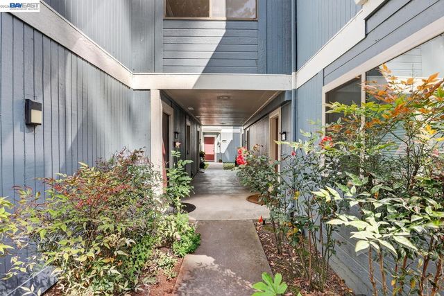 218 Apollo 3, Hercules, CA 94547