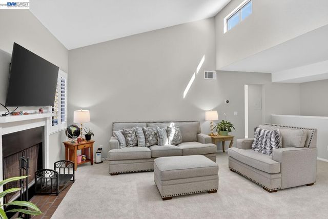 218 Apollo 3, Hercules, CA 94547