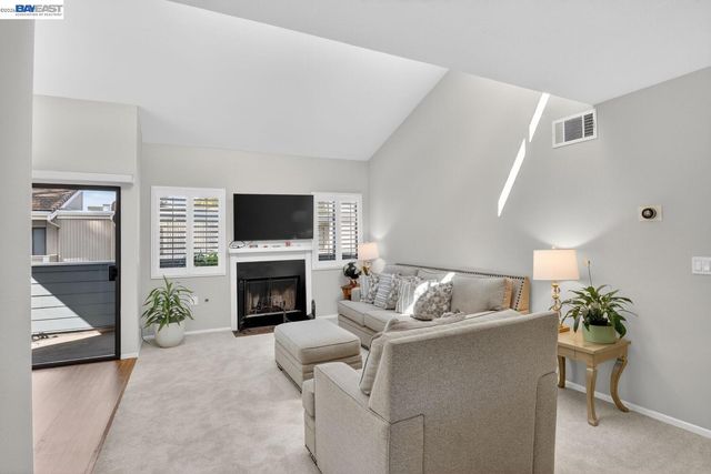 218 Apollo 3, Hercules, CA 94547