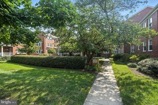 6613 10TH ST #A2, Alexandria, VA 22307
