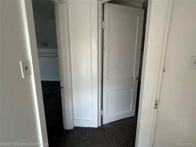 23076 Melrose Avenue, Eastpointe, MI 48021