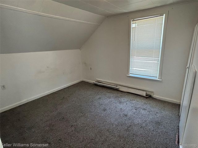 23076 Melrose Avenue, Eastpointe, MI 48021