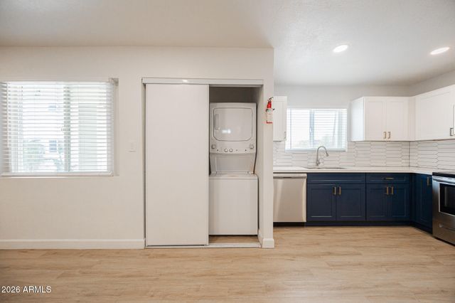719 N 12TH Avenue 1, Phoenix, AZ 85007
