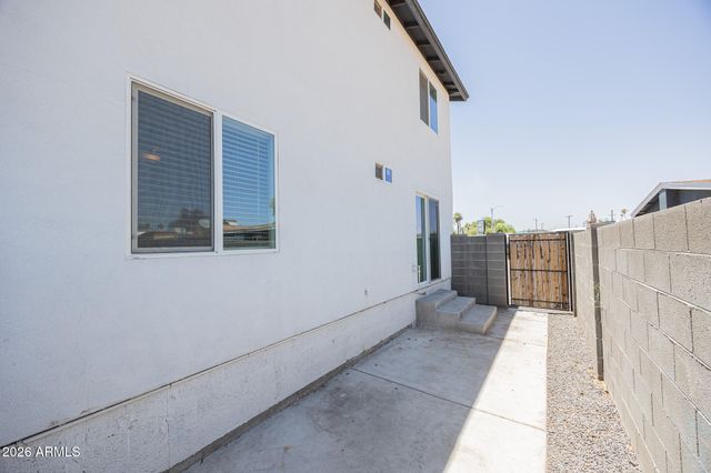 719 N 12TH Avenue 1, Phoenix, AZ 85007