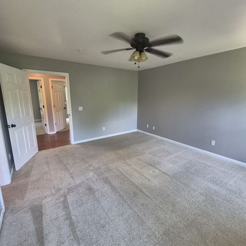 215 April Dr, Old Hickory, TN 37138