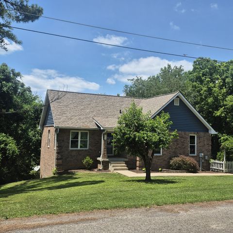 215 April Dr, Old Hickory, TN 37138