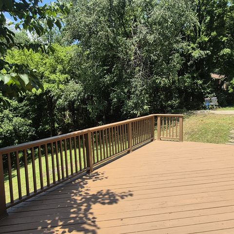 215 April Dr, Old Hickory, TN 37138