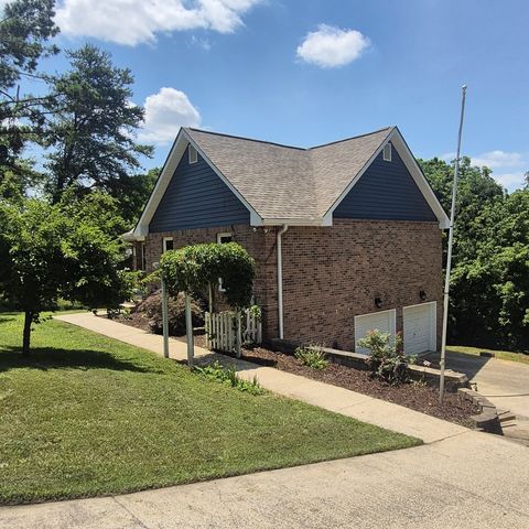 215 April Dr, Old Hickory, TN 37138