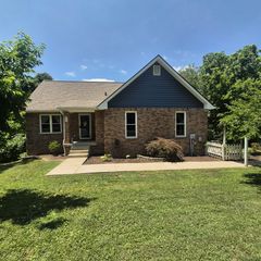 215 April Dr, Old Hickory, TN 37138