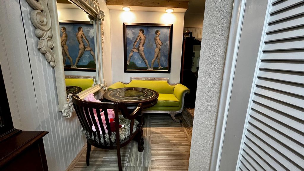 Address unavailable.