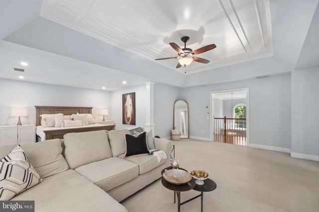 5276 WINTER VIEW DR, Alexandria, VA 22312