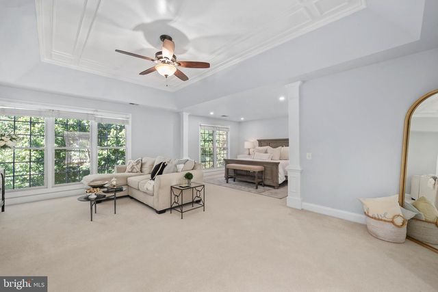 5276 WINTER VIEW DR, Alexandria, VA 22312