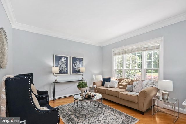 5276 WINTER VIEW DR, Alexandria, VA 22312