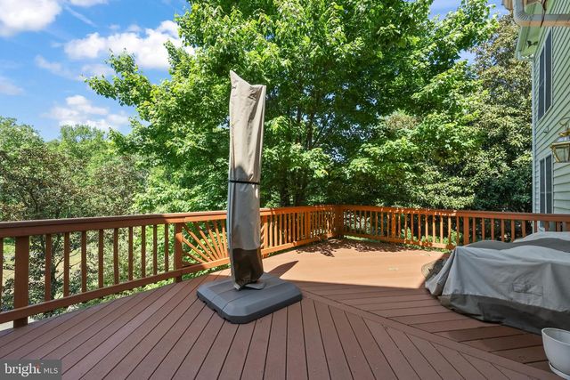 5276 WINTER VIEW DR, Alexandria, VA 22312