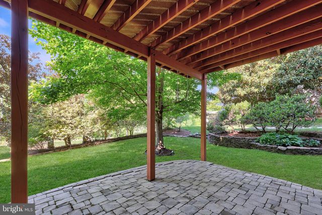 5276 WINTER VIEW DR, Alexandria, VA 22312