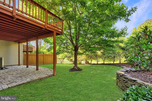 5276 WINTER VIEW DR, Alexandria, VA 22312