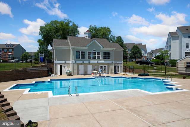 5276 WINTER VIEW DR, Alexandria, VA 22312