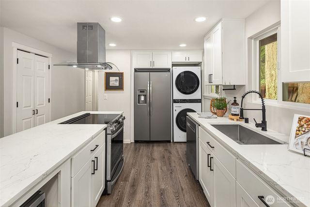 15624 173rd Avenue NE, Woodinville, WA 98072