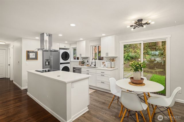 15624 173rd Avenue NE, Woodinville, WA 98072