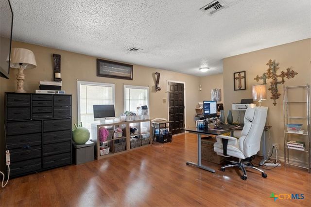 1206 Waters Dairy Road, Temple, TX 76502