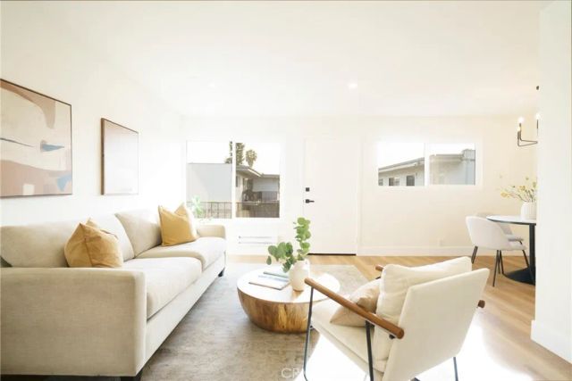 5500 Ackerfield Avenue 105, Long Beach, CA 90805