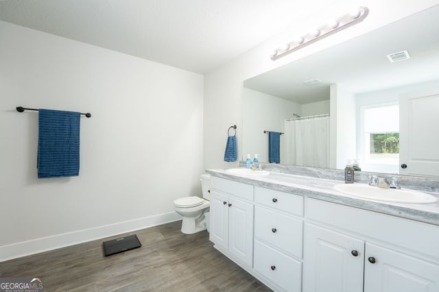 648 Walnut Drive, Hartwell, GA 30643